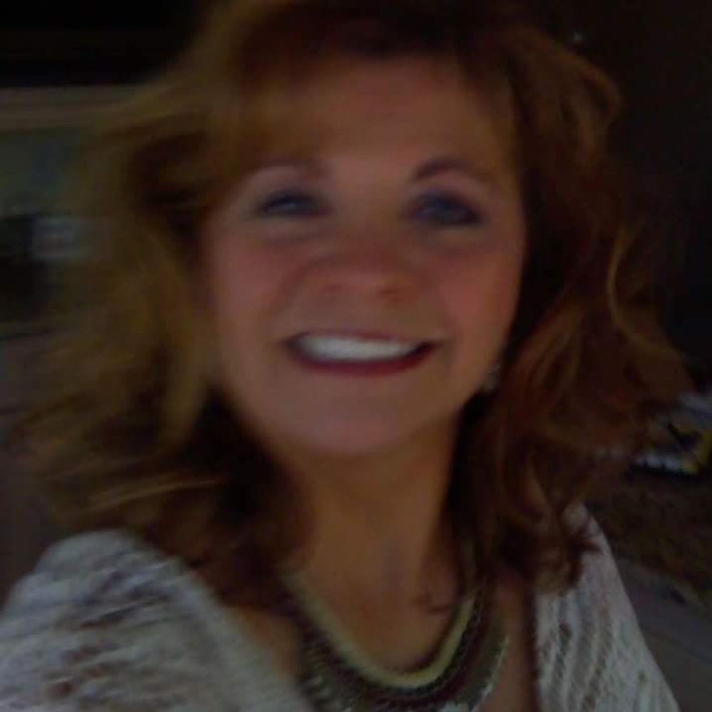 Meet your Posher, Carol